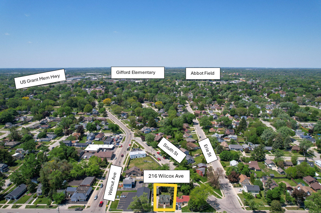 216 Wilcox Avenue, Elgin, IL 60123