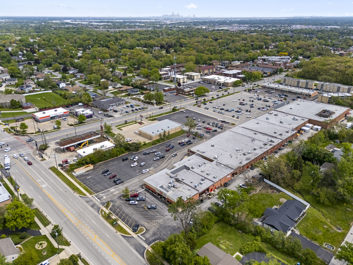8711 W 95 Street, Hickory Hills, IL 60457