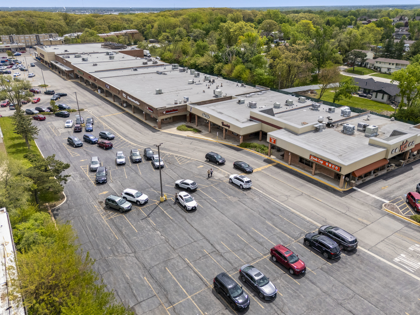 8711 W 95 Street, Hickory Hills, IL 60457