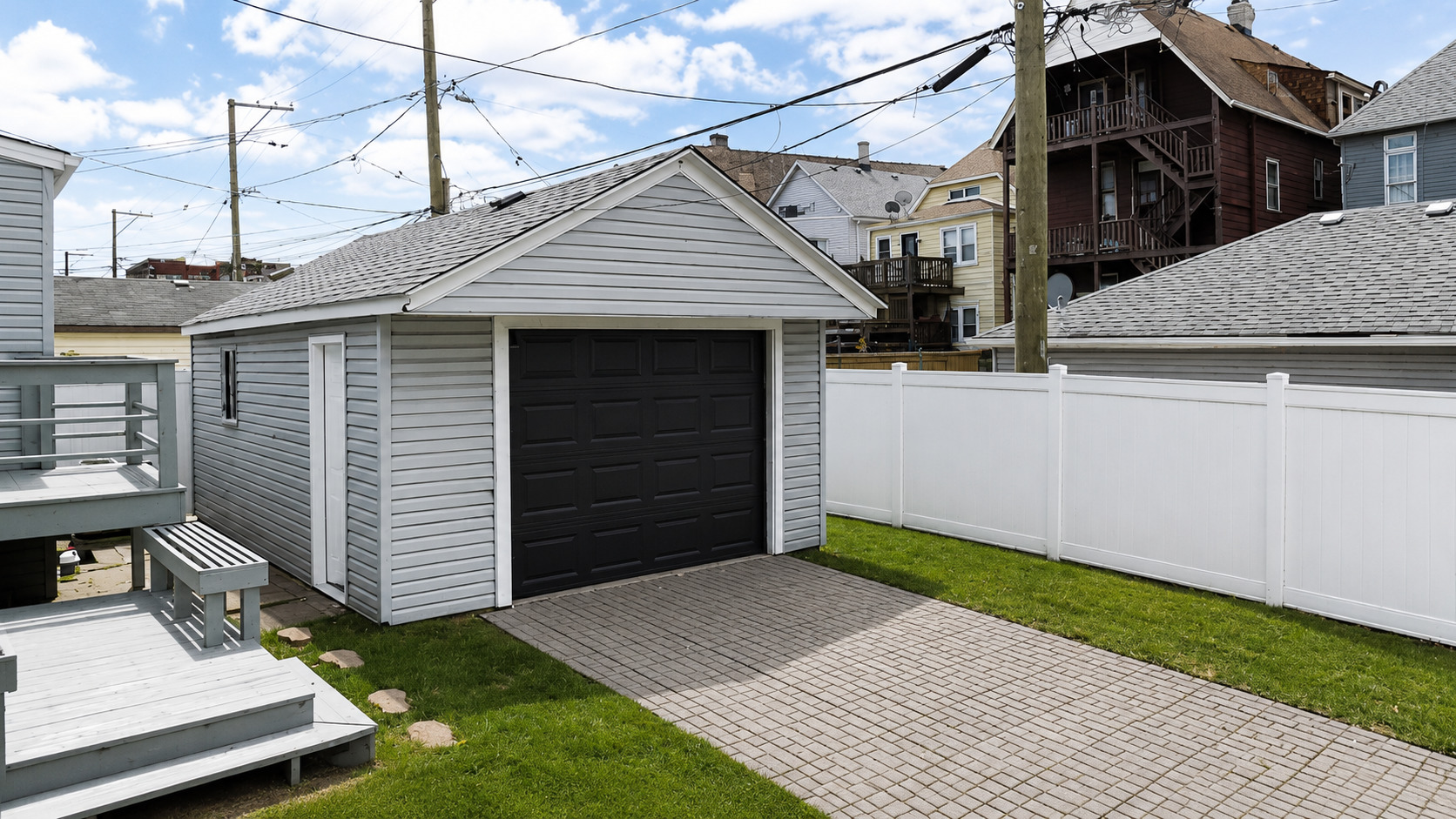 701 W 46th Street, Chicago, IL 60609