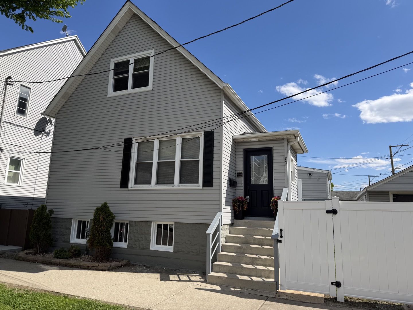 701 W 46th Street, Chicago, IL 60609