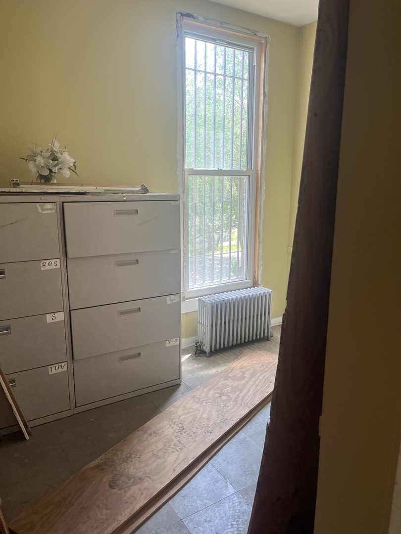11252 S Michigan Avenue, Chicago, IL 60628
