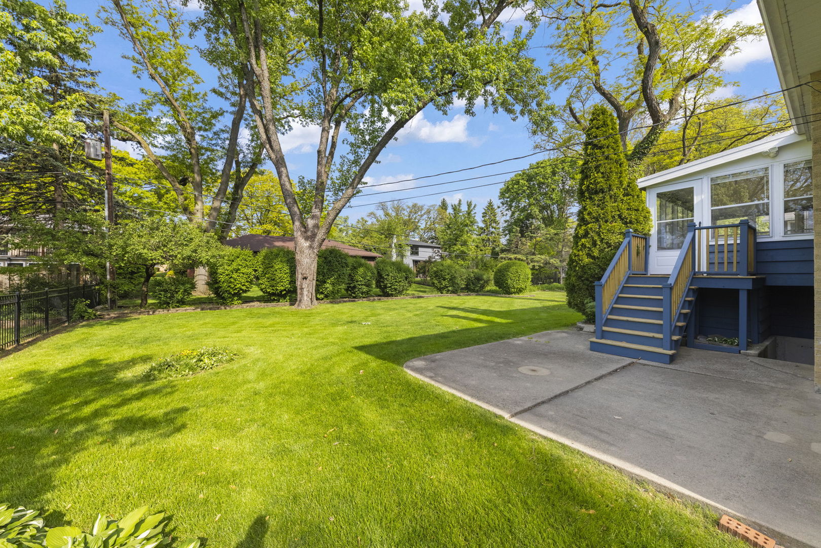6118 Lyman Avenue, Downers Grove, IL 60516