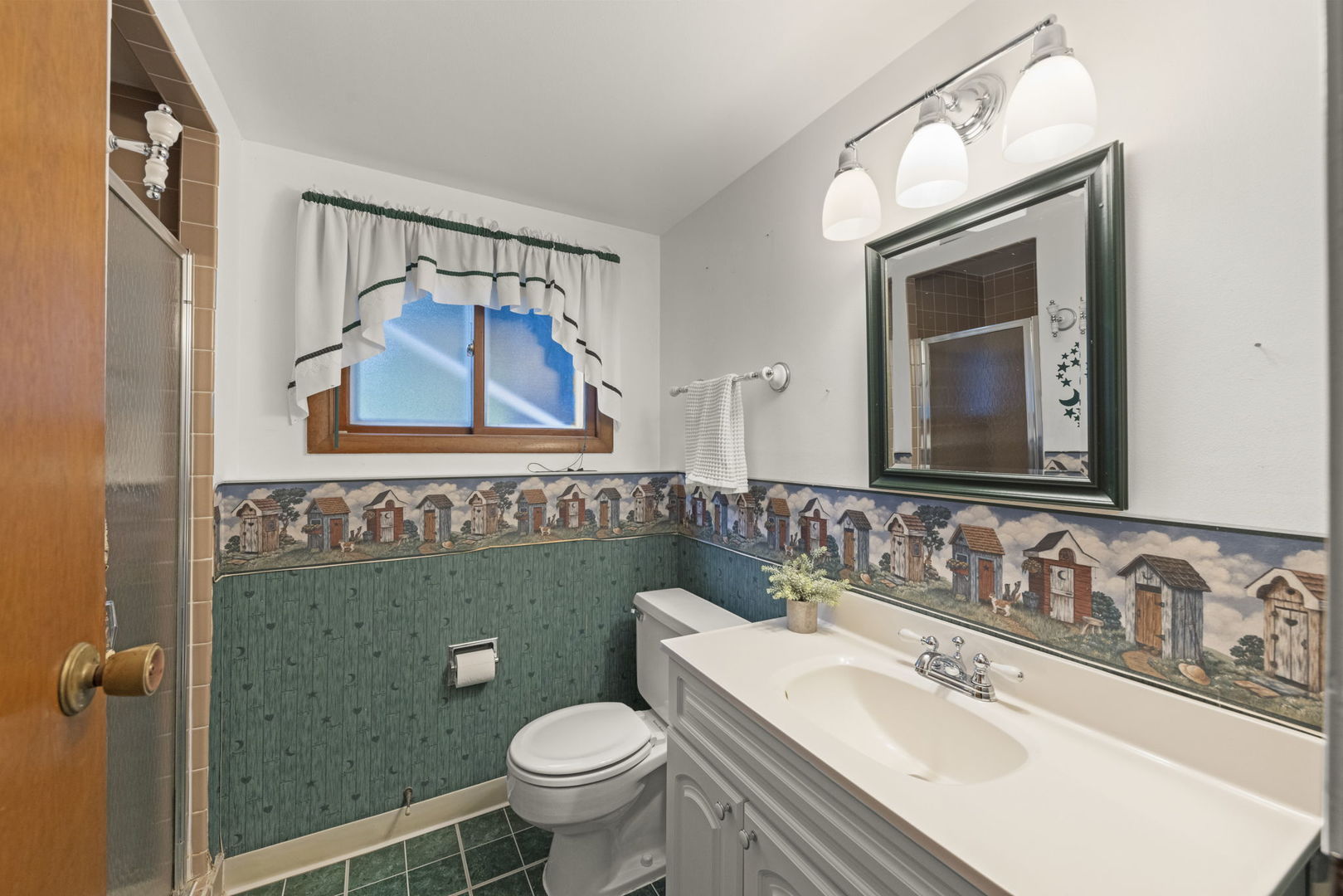 6118 Lyman Avenue, Downers Grove, IL 60516