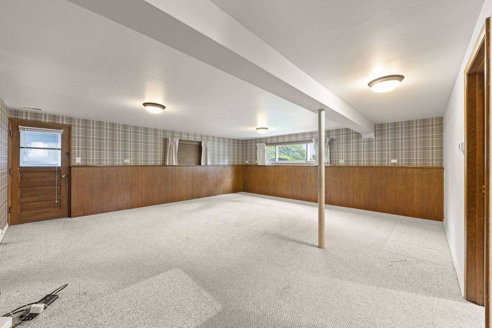 6118 Lyman Avenue, Downers Grove, IL 60516
