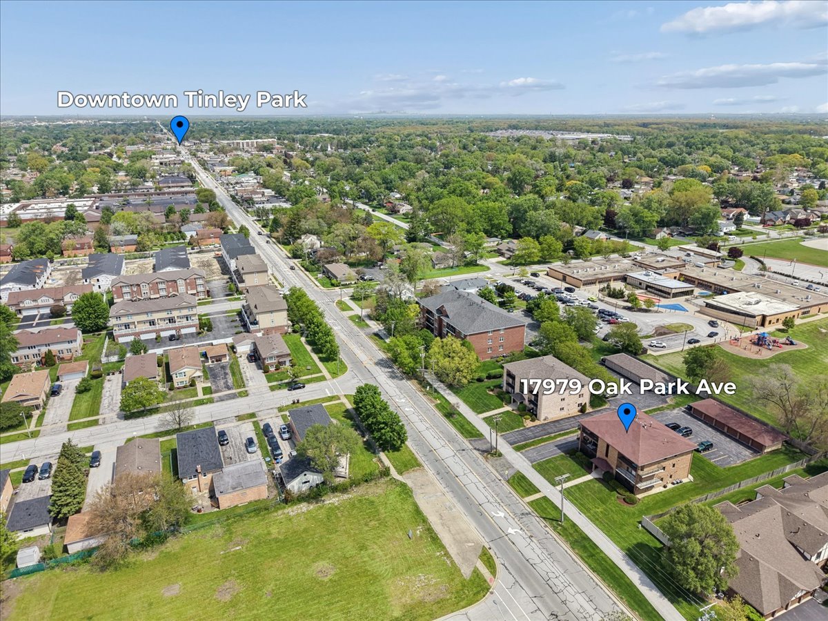 17979 Oak Park Avenue #2N, Tinley Park, IL 60477