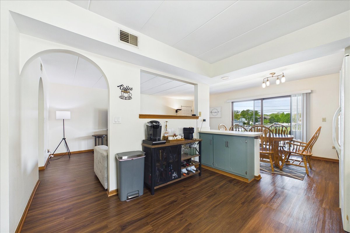 17979 Oak Park Avenue #2N, Tinley Park, IL 60477