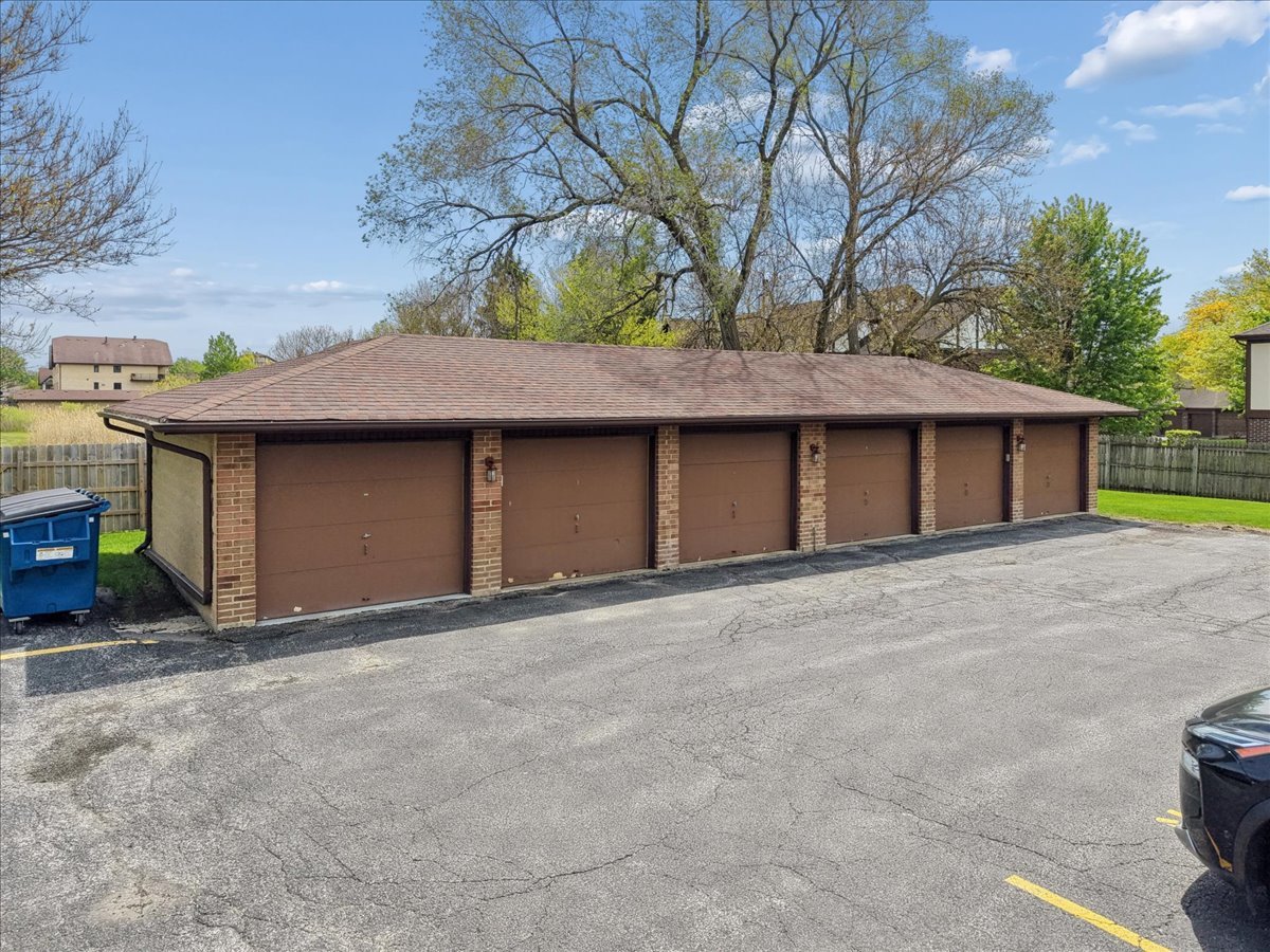 17979 Oak Park Avenue #2N, Tinley Park, IL 60477