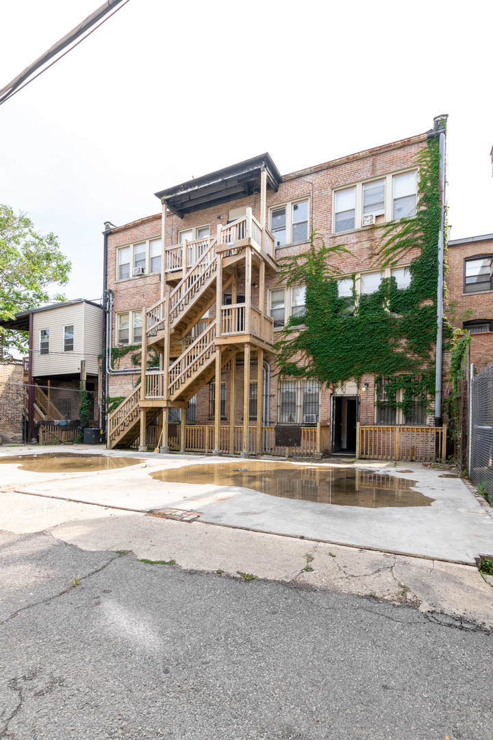 1908 E 79th Street, Chicago, IL 60649