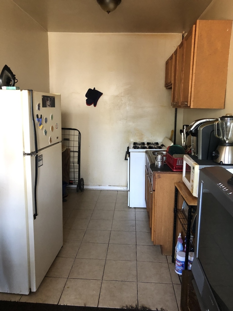 1908 E 79th Street, Chicago, IL 60649