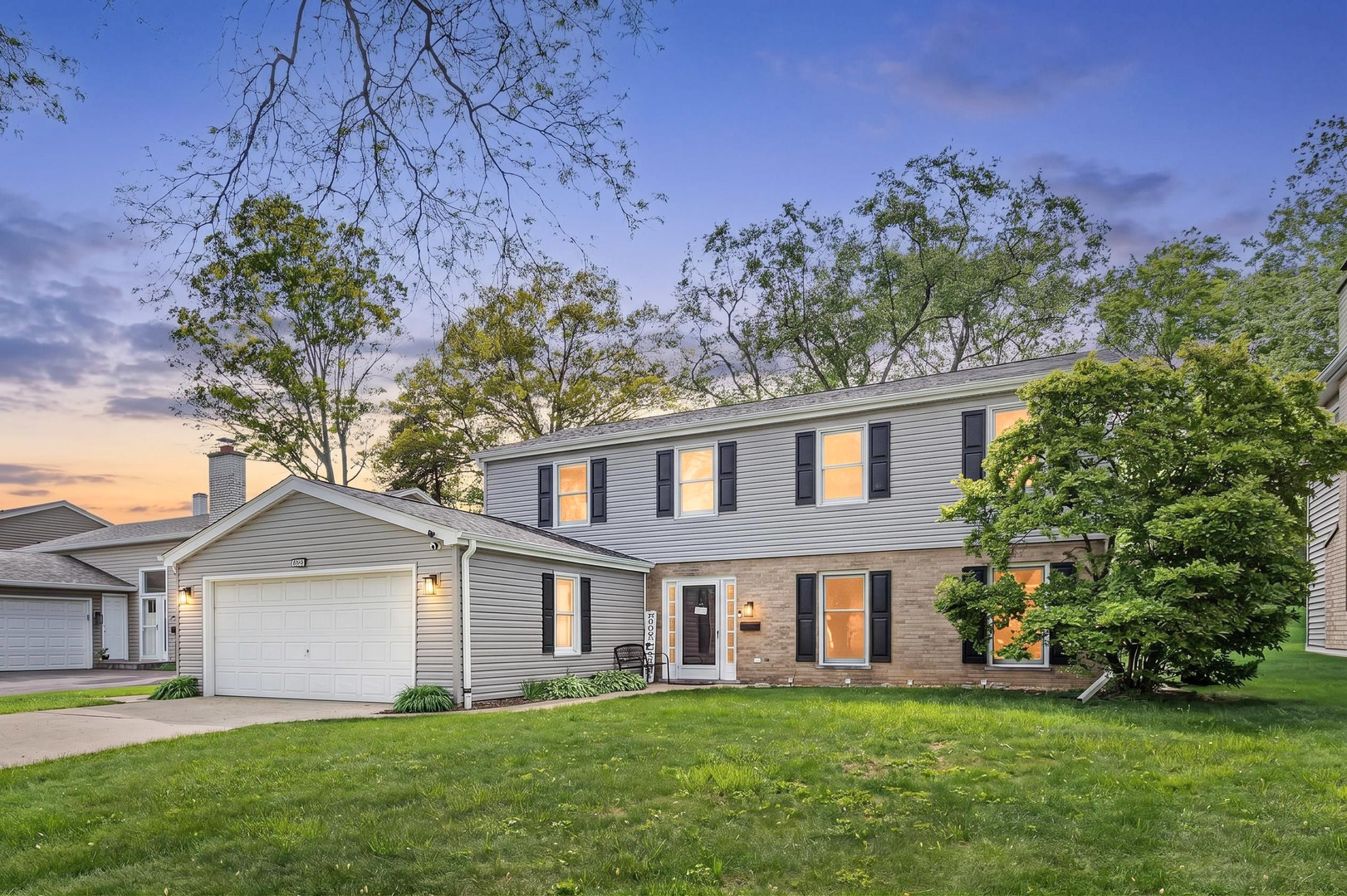1032 Apple Lane, Lombard, IL 60148