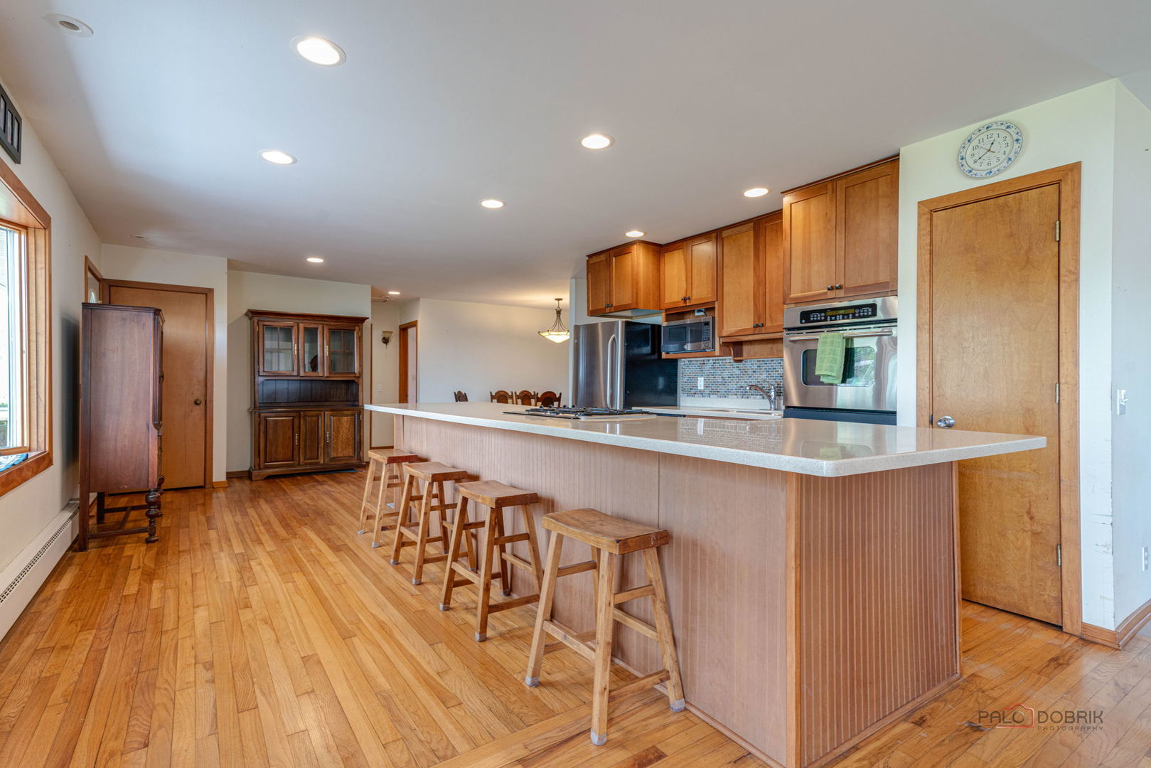 4226 N Riverdale Drive, McHenry, IL 60051