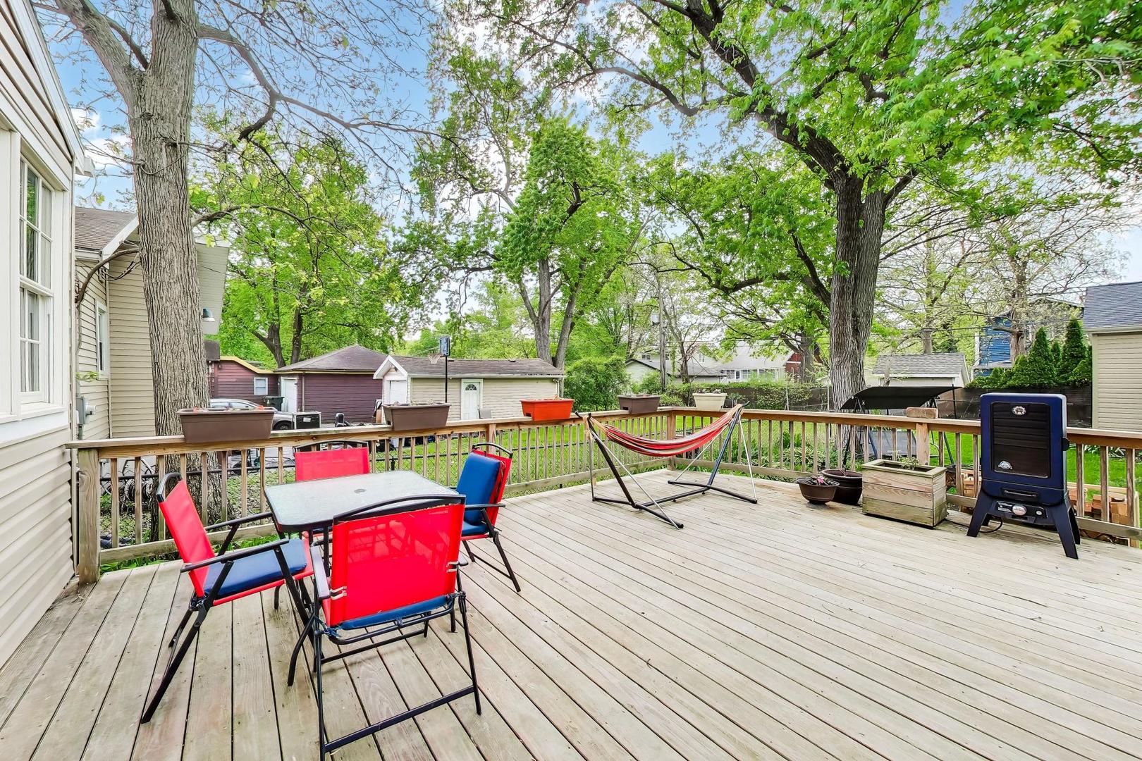 18436 Dixie Highway, Homewood, IL 60430