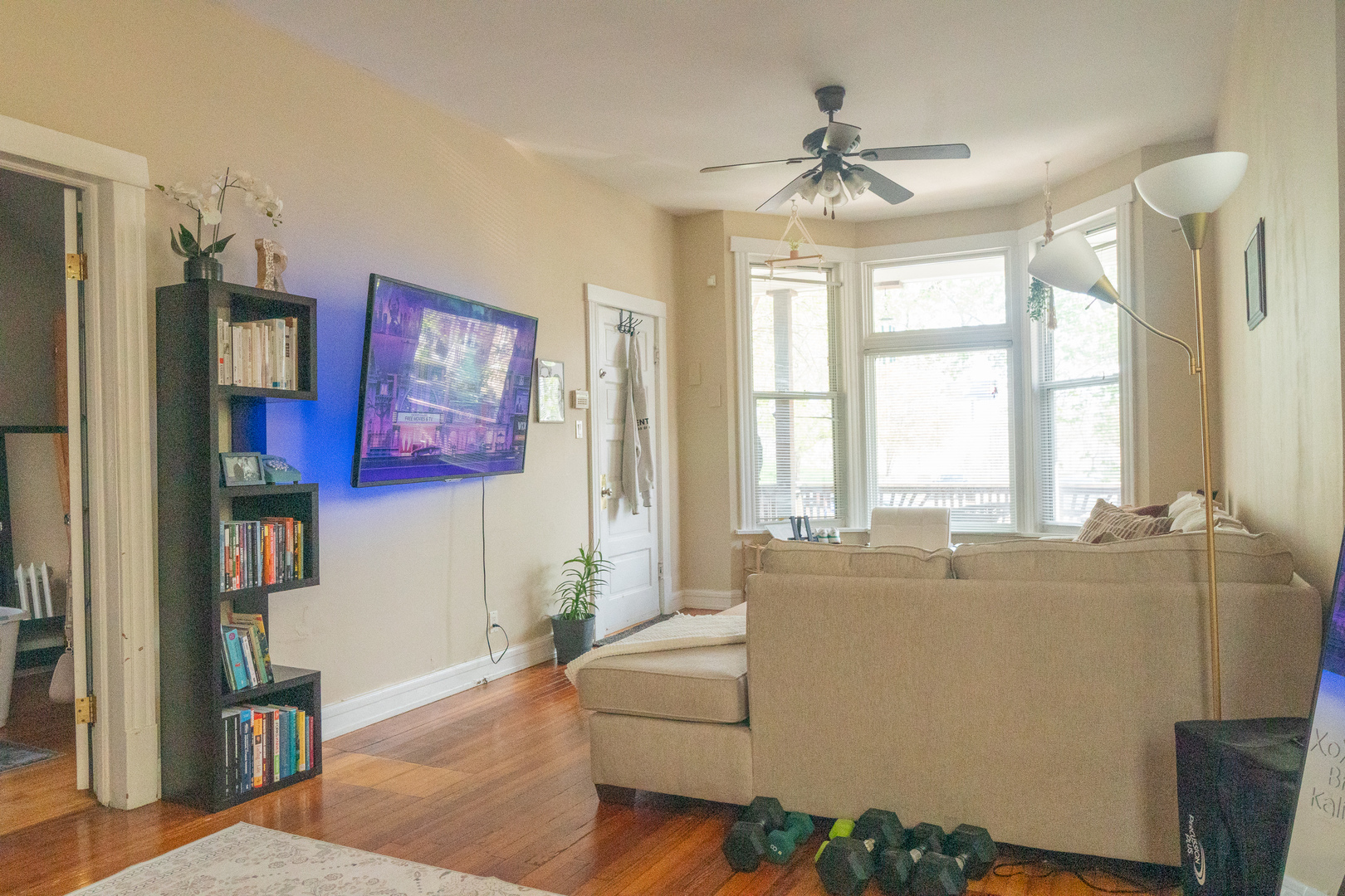 2920 N Richmond Street, Chicago, IL 60618