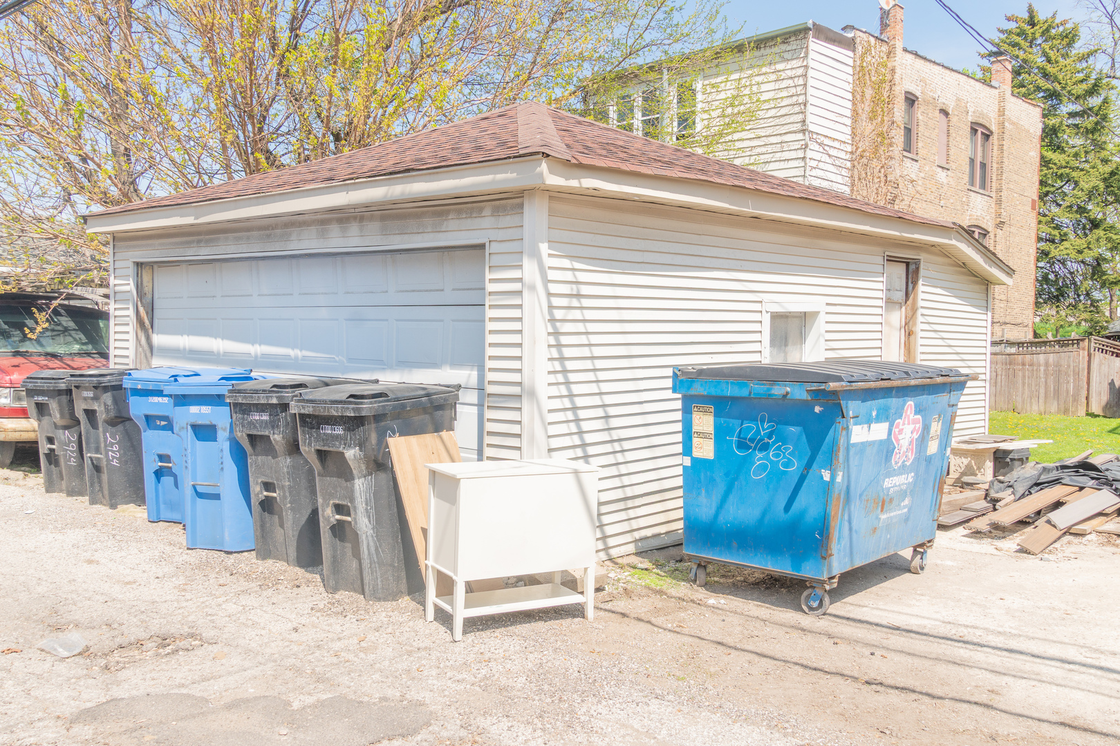 2920 N Richmond Street, Chicago, IL 60618