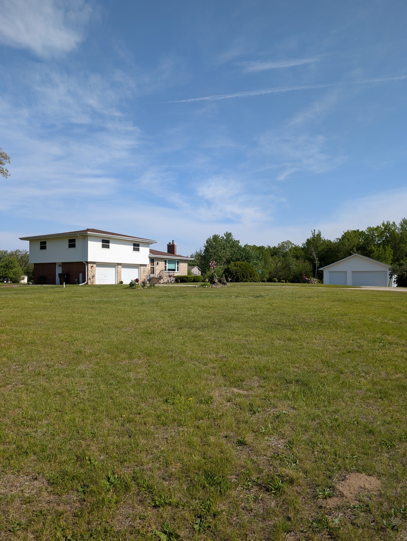 34908 S State Route 129, Braceville, IL 60407