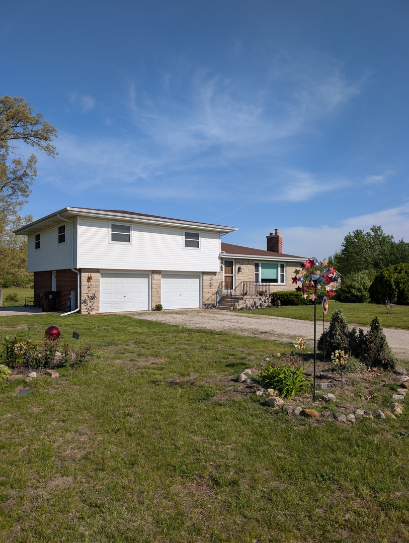 34908 S State Route 129, Braceville, IL 60407