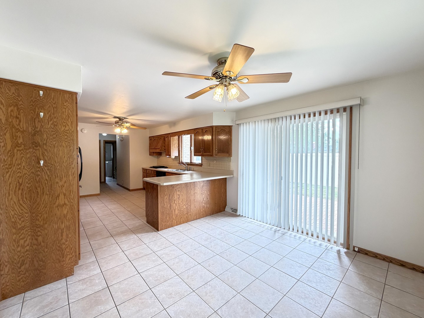 901 Lark Street, Peotone, IL 60468