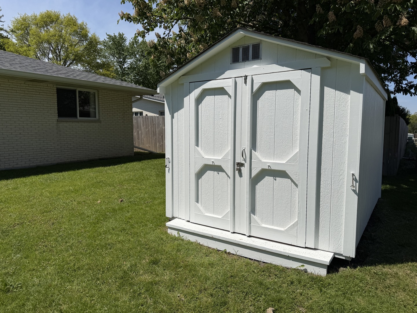 901 Lark Street, Peotone, IL 60468