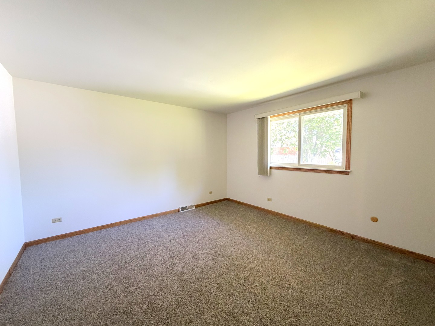 901 Lark Street, Peotone, IL 60468