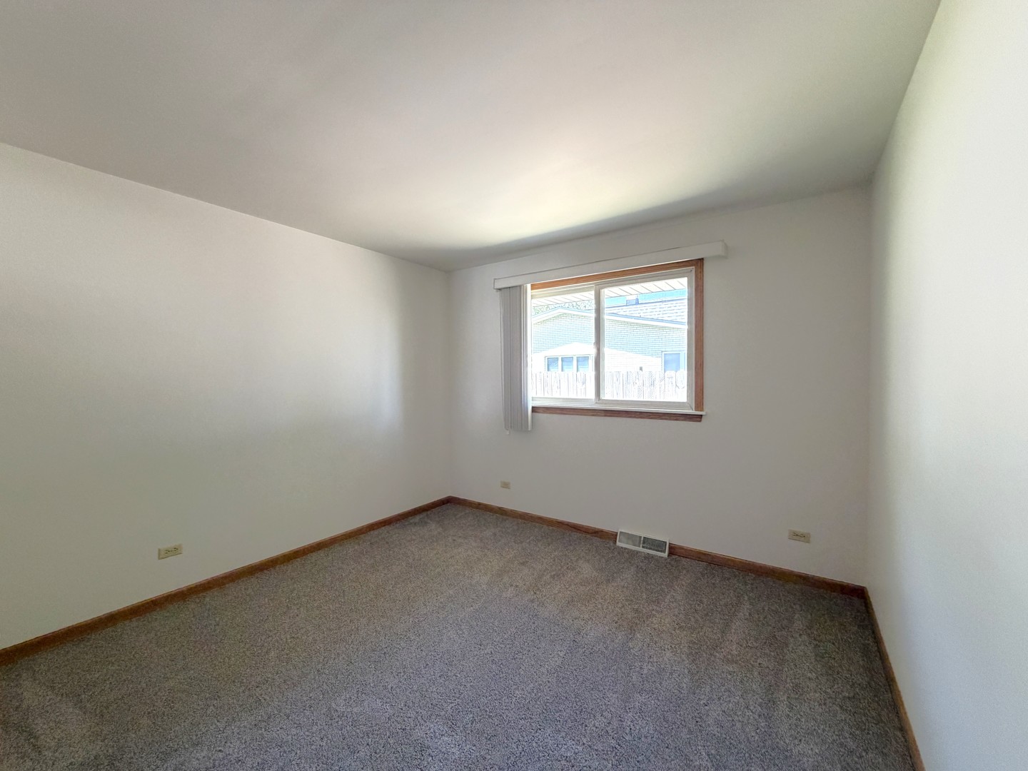 901 Lark Street, Peotone, IL 60468