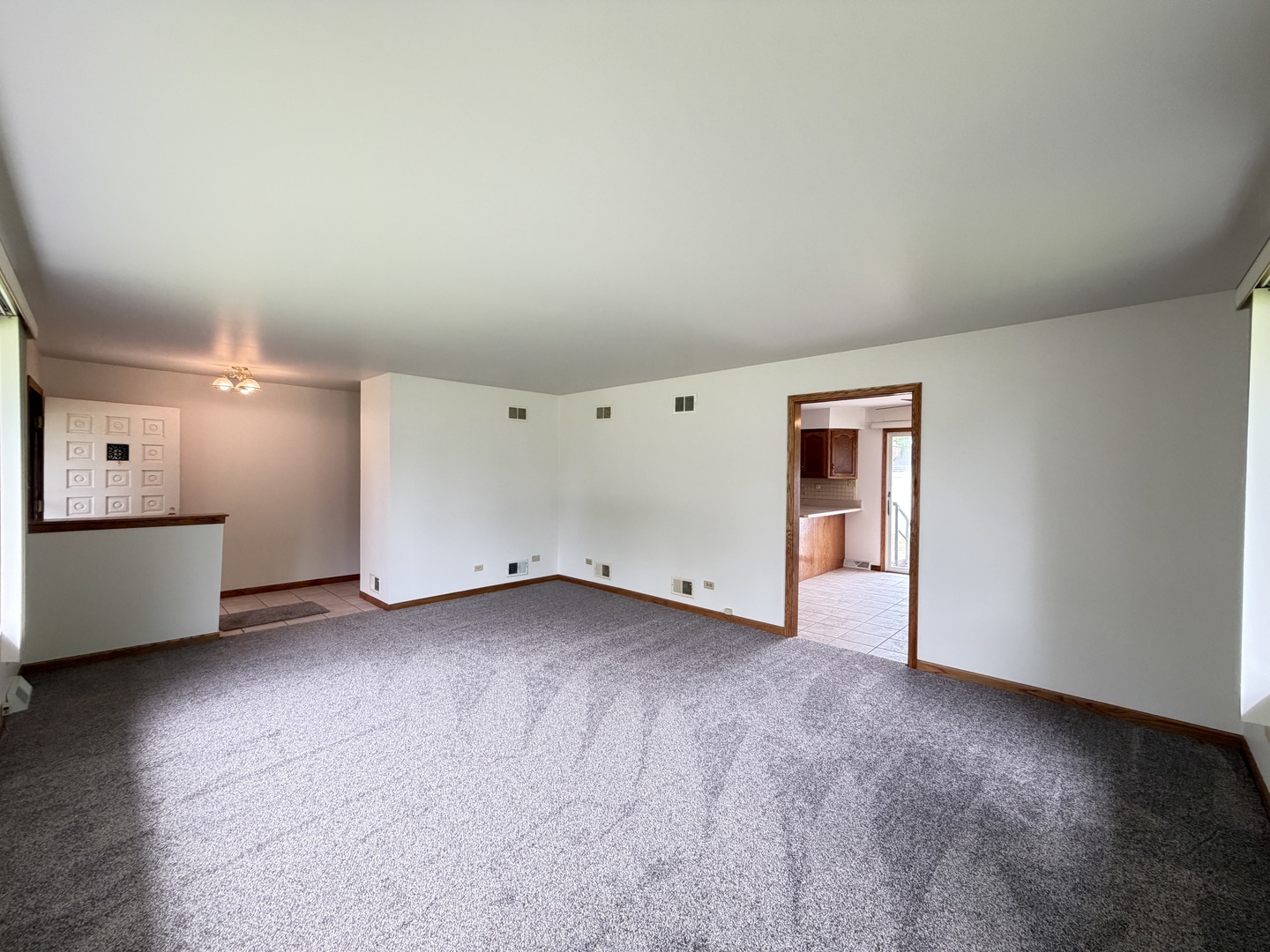 901 Lark Street, Peotone, IL 60468
