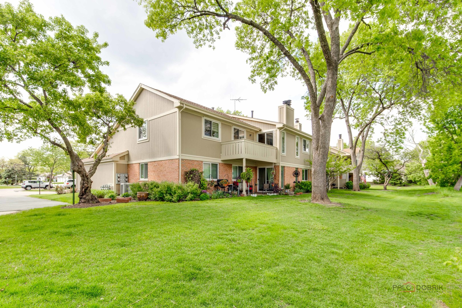 136 Wolcott Court #O2, Schaumburg, IL 60193