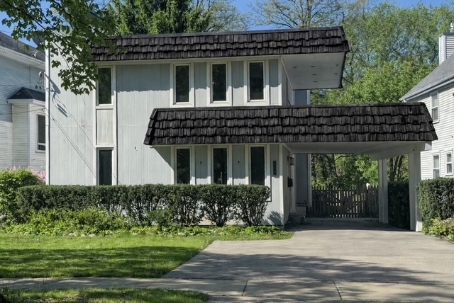 400 S Crescent Avenue, Park Ridge, IL 60068