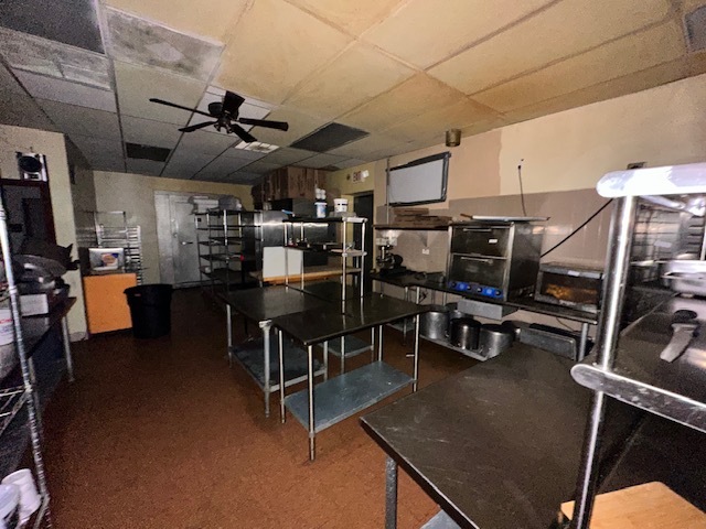 1112 S State Street, Lockport, IL 60441