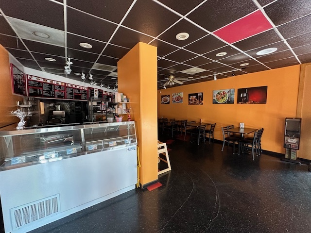 1112 S State Street, Lockport, IL 60441