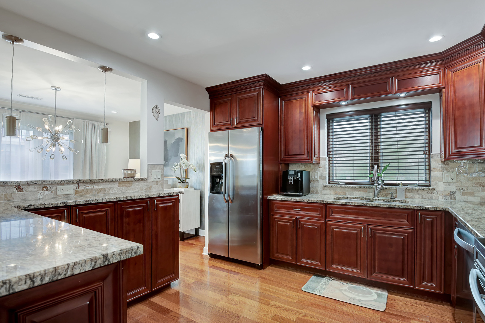 9335 LANDINGS Lane #307, Des Plaines, IL 60016