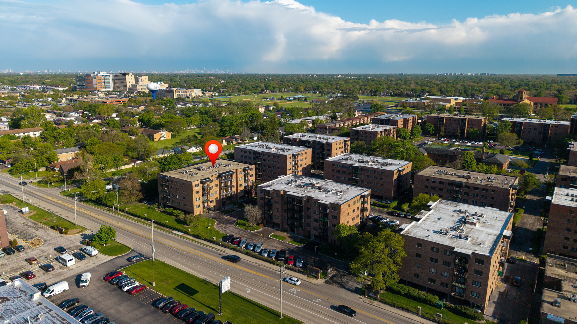 9335 LANDINGS Lane #307, Des Plaines, IL 60016