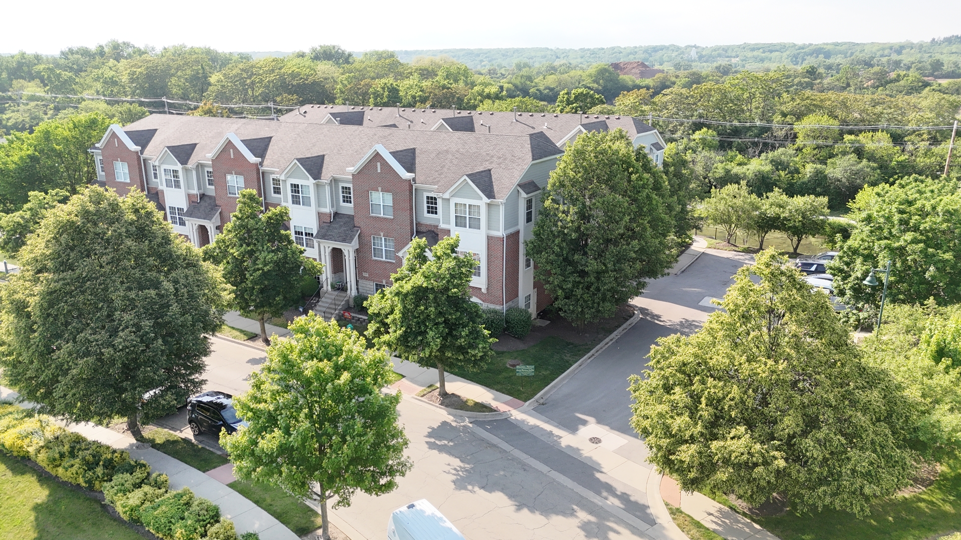 55 Grace Court #8-27, Lemont, IL 60439