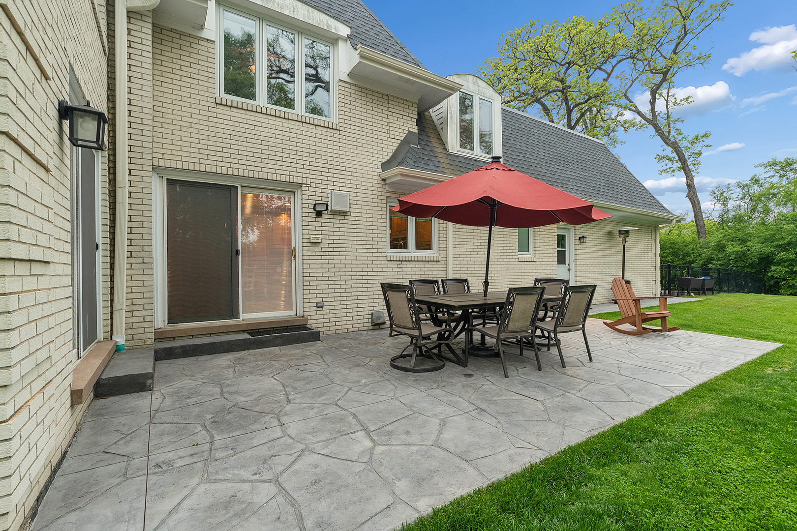 8002 W 127th Street, Palos Park, IL 60464