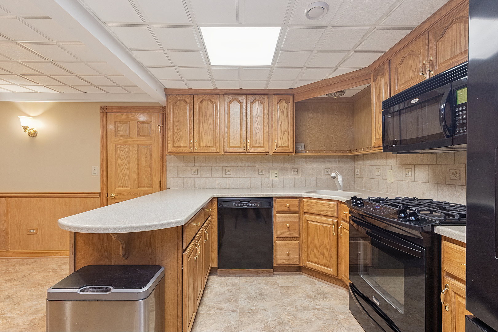 8002 W 127th Street, Palos Park, IL 60464