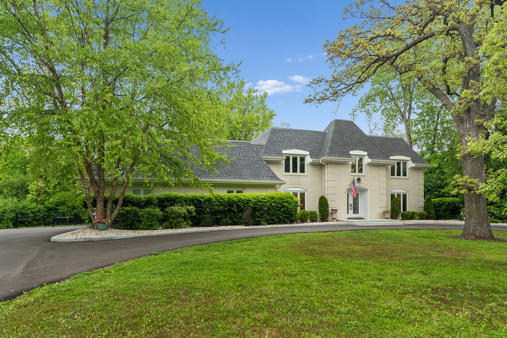 8002 W 127th Street, Palos Park, IL 60464