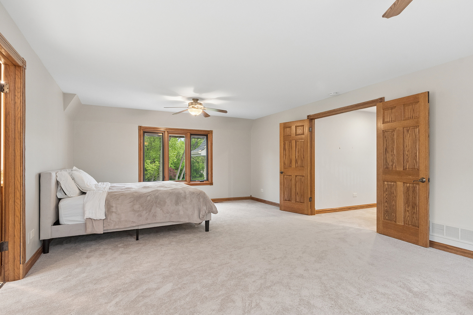 8002 W 127th Street, Palos Park, IL 60464