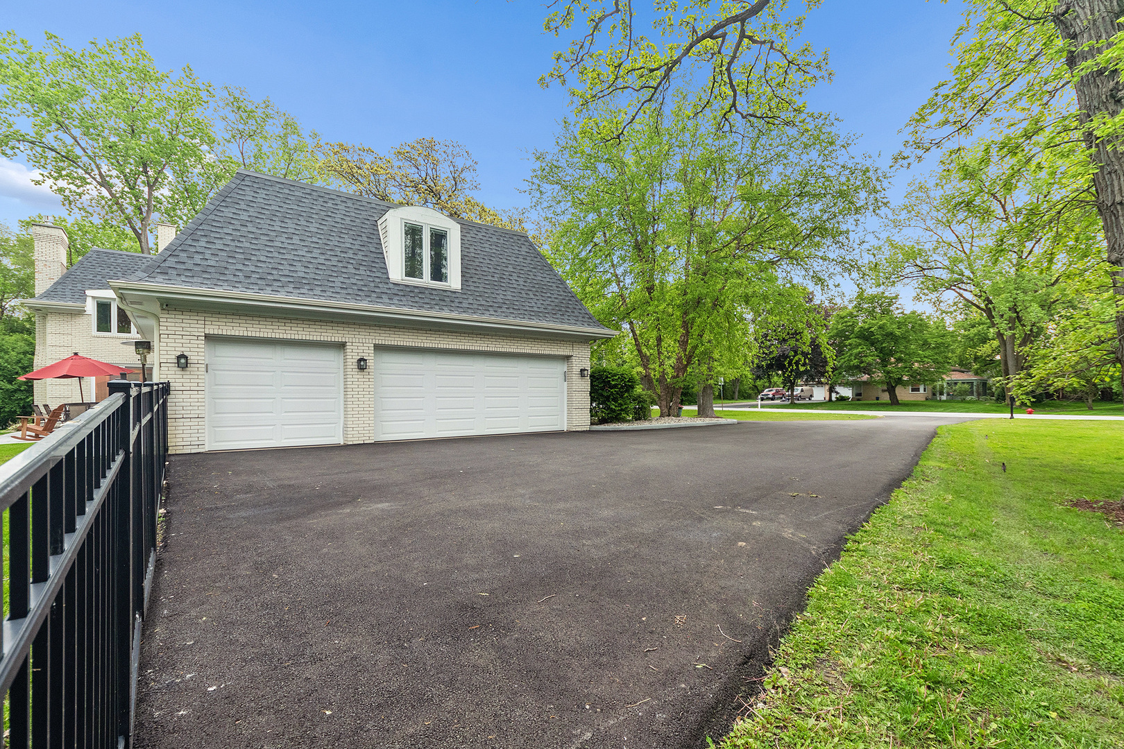 8002 W 127th Street, Palos Park, IL 60464