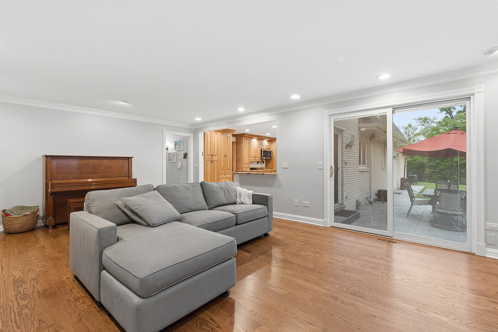 8002 W 127th Street, Palos Park, IL 60464