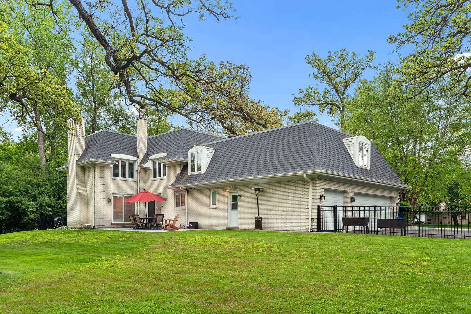 8002 W 127th Street, Palos Park, IL 60464