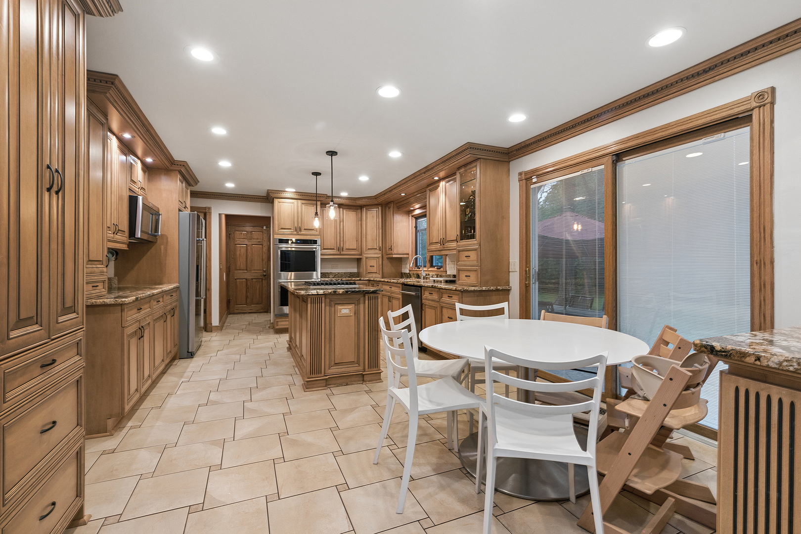 8002 W 127th Street, Palos Park, IL 60464