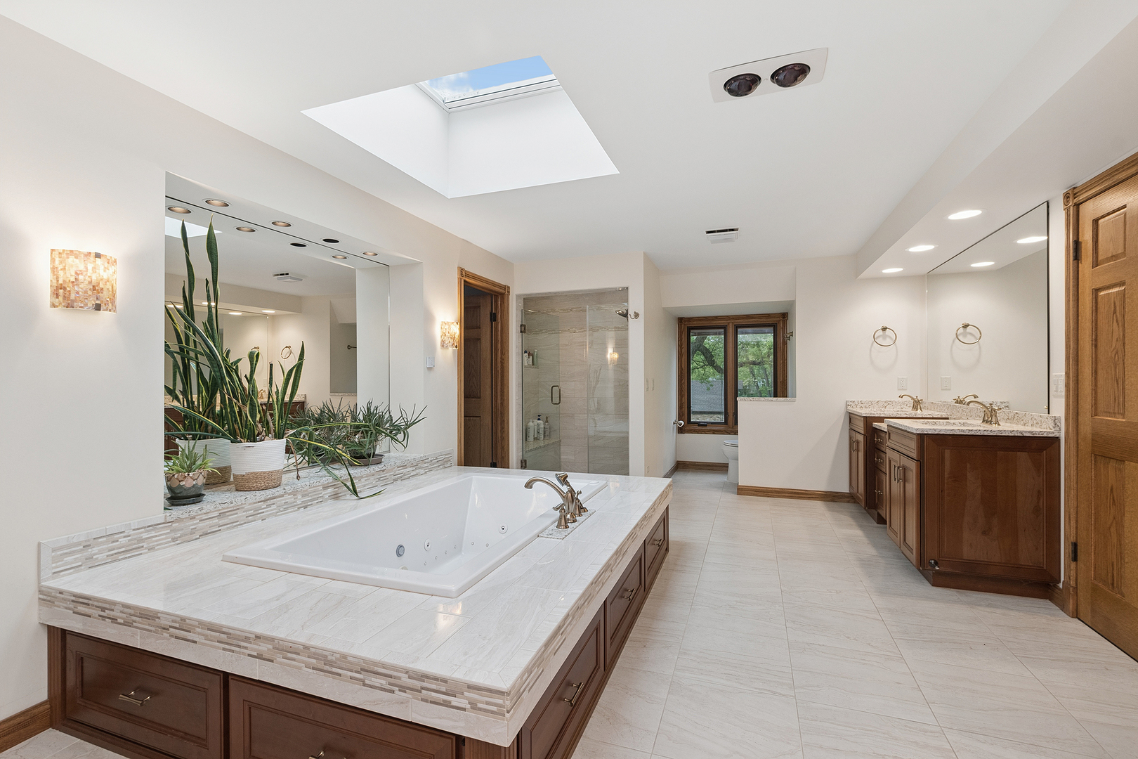 8002 W 127th Street, Palos Park, IL 60464