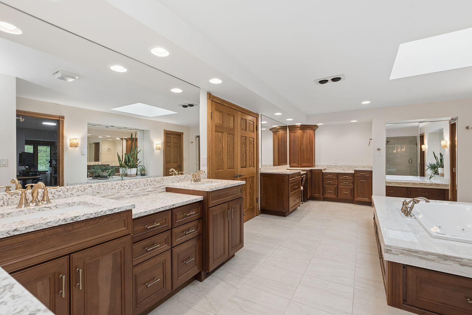 8002 W 127th Street, Palos Park, IL 60464