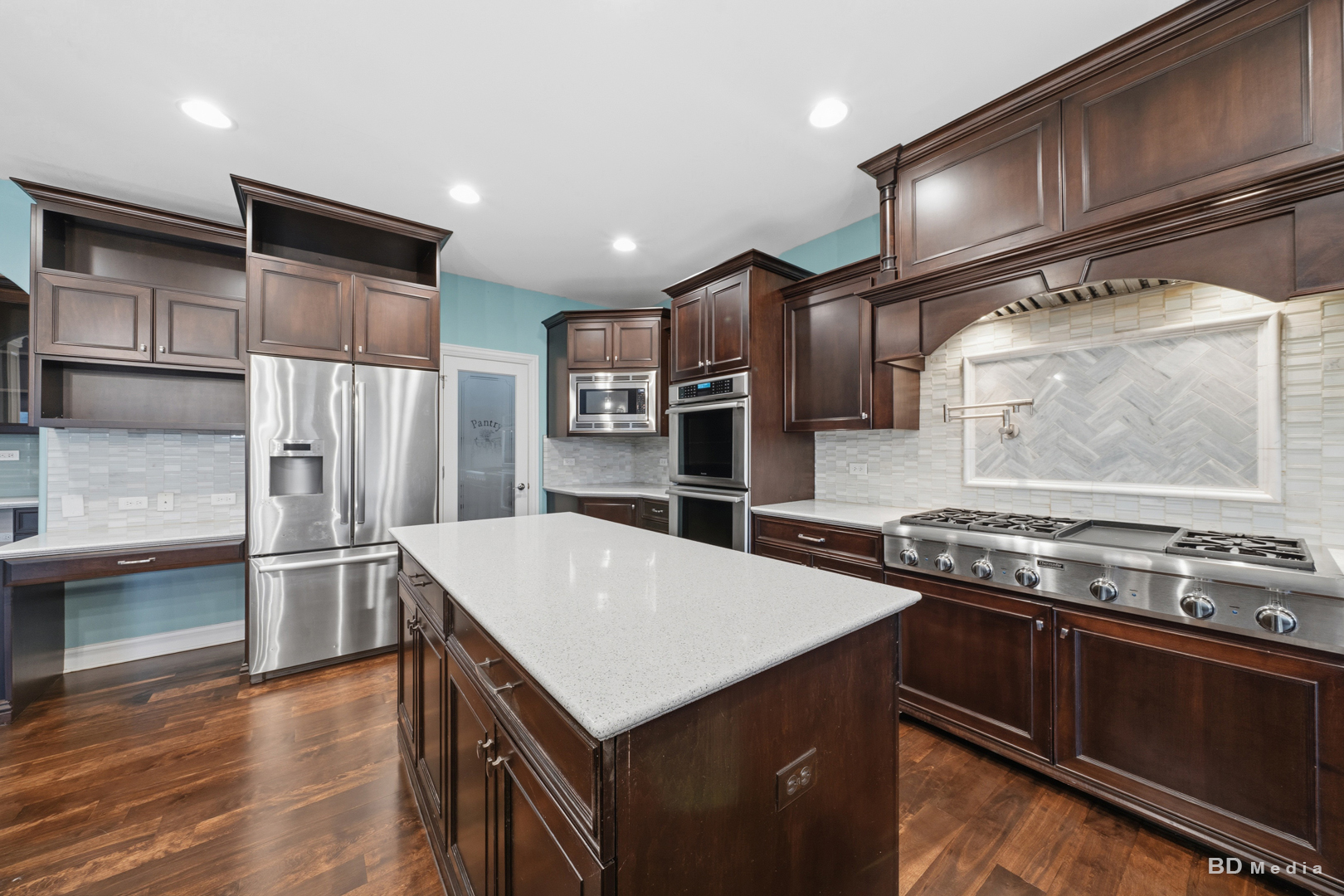 23296 Sunburst Point, Frankfort, IL 60423