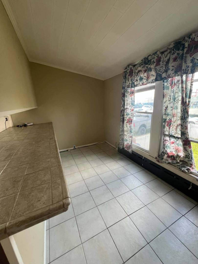 5340 W 30th Street, Cicero, IL 60804