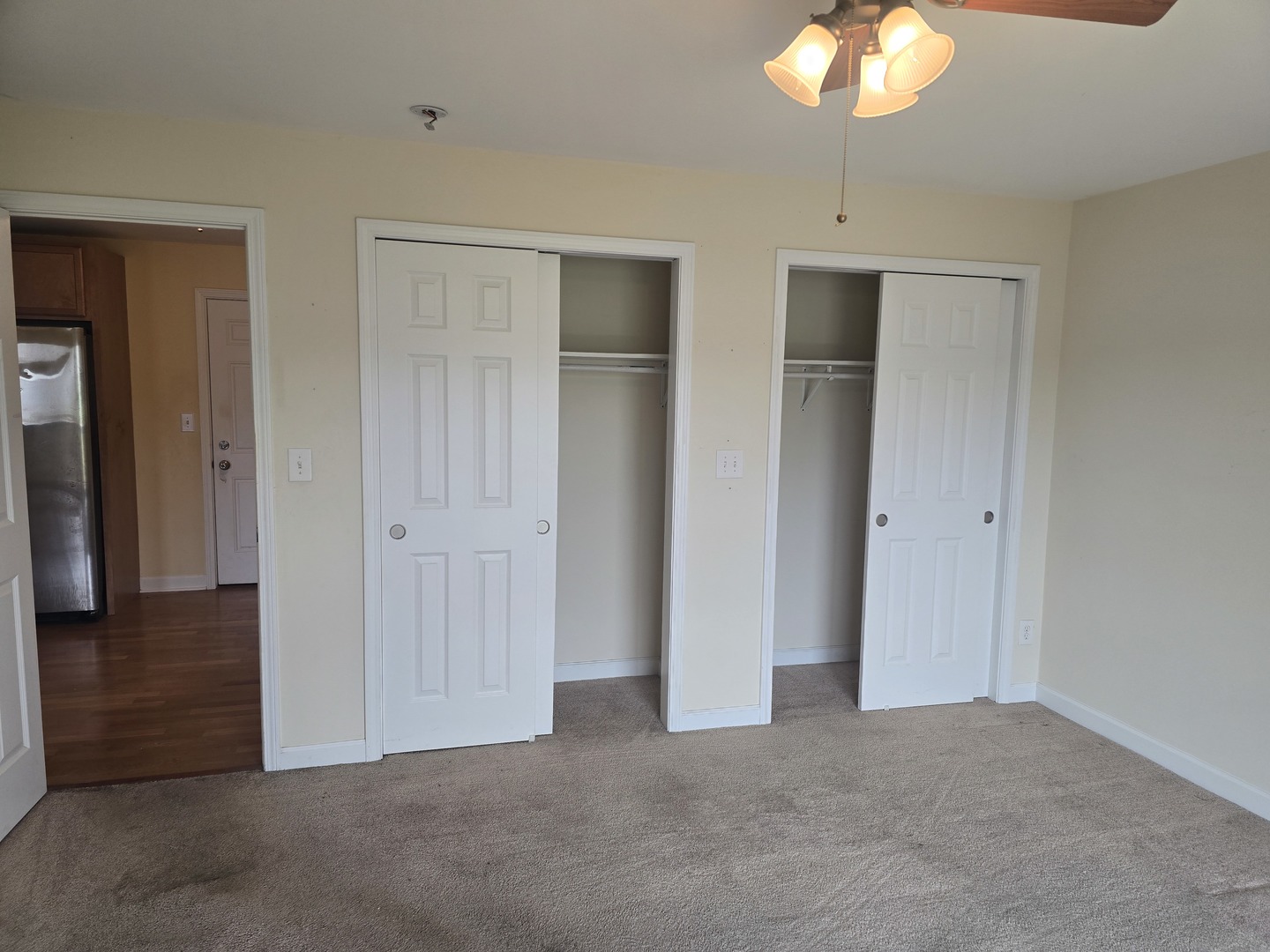 300 Opatrny Drive #222, Fox River Grove, IL 60021