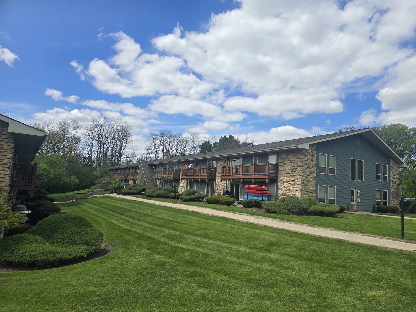300 Opatrny Drive #222, Fox River Grove, IL 60021