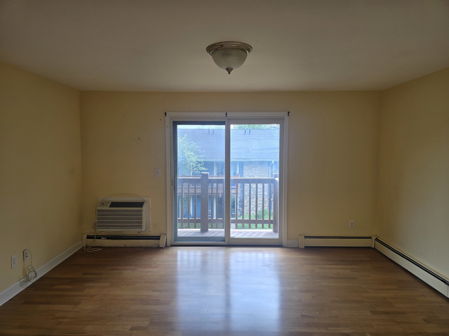 300 Opatrny Drive #222, Fox River Grove, IL 60021