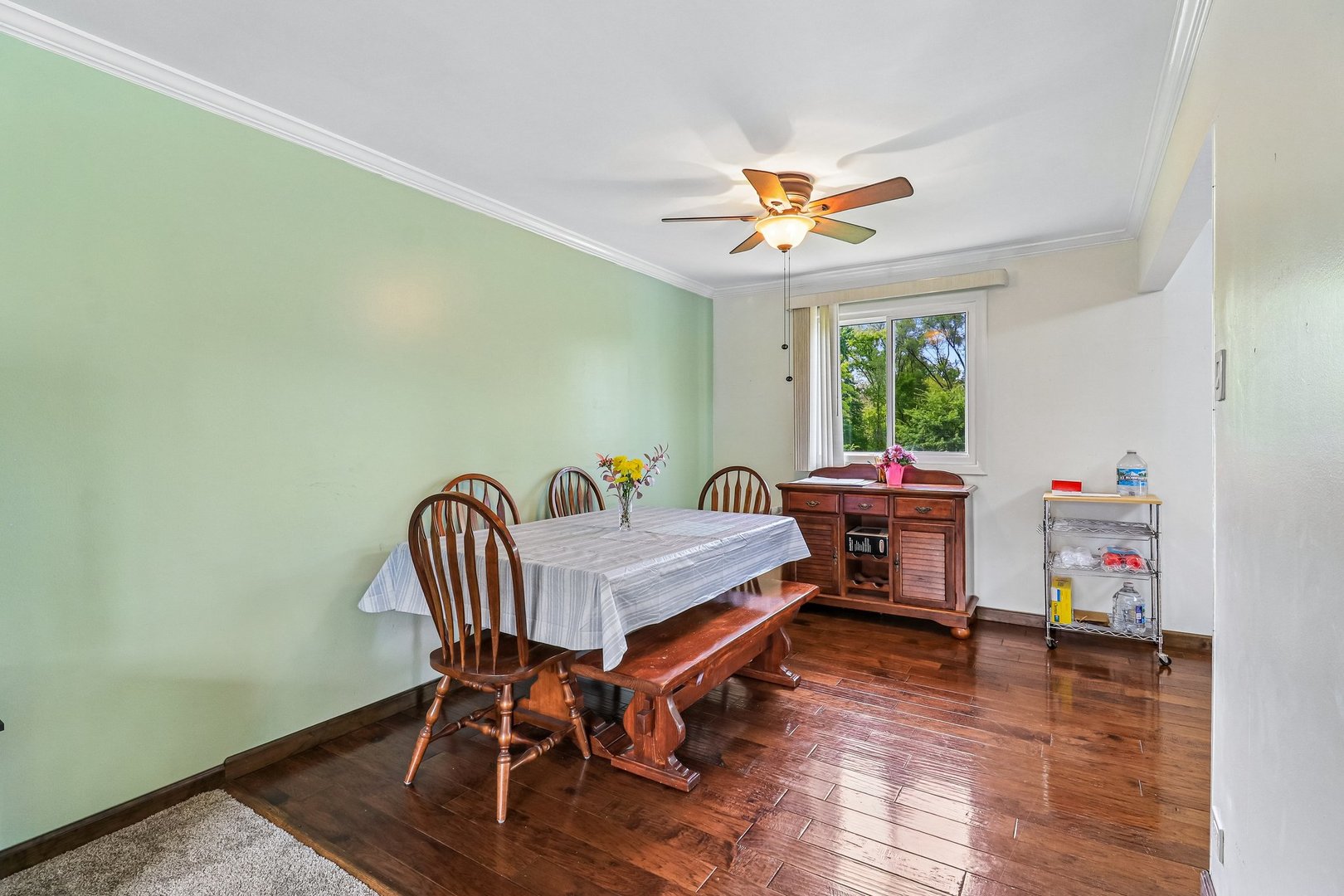 1640 Wadham Place, Wheaton, IL 60189