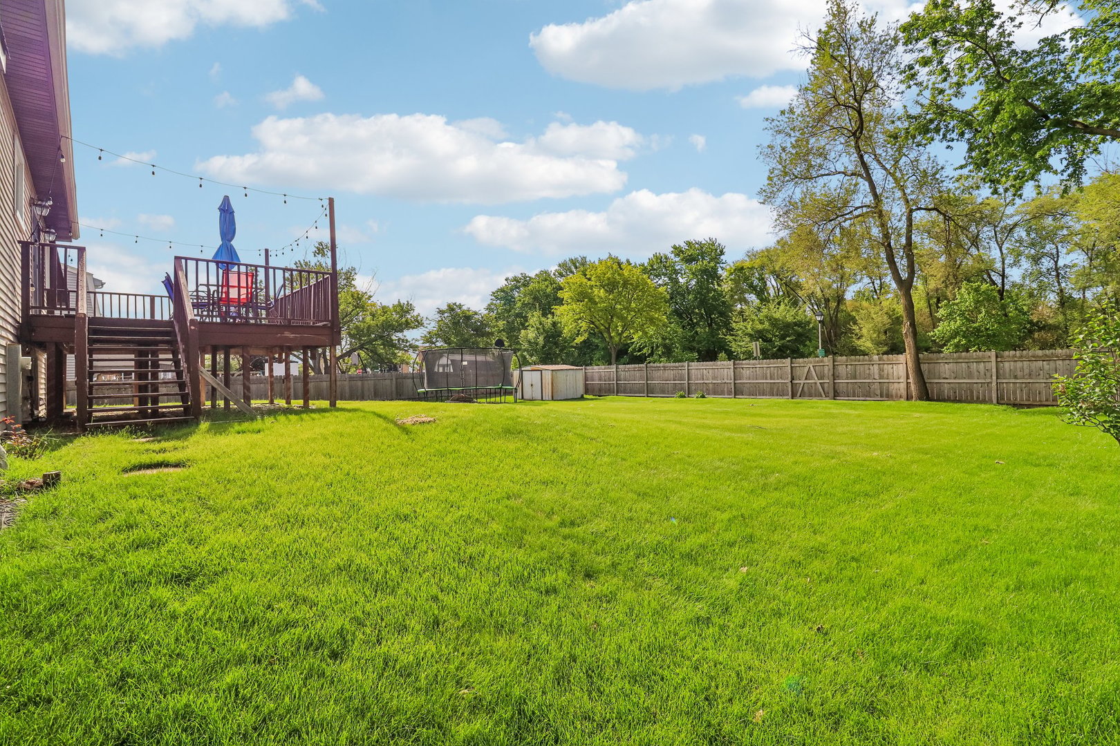 1640 Wadham Place, Wheaton, IL 60189